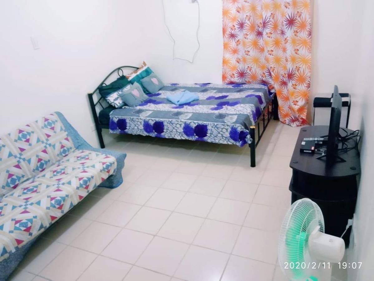 Urban Deca Tondo Manila By Gracey'S Place Unit 3 Экстерьер фото
